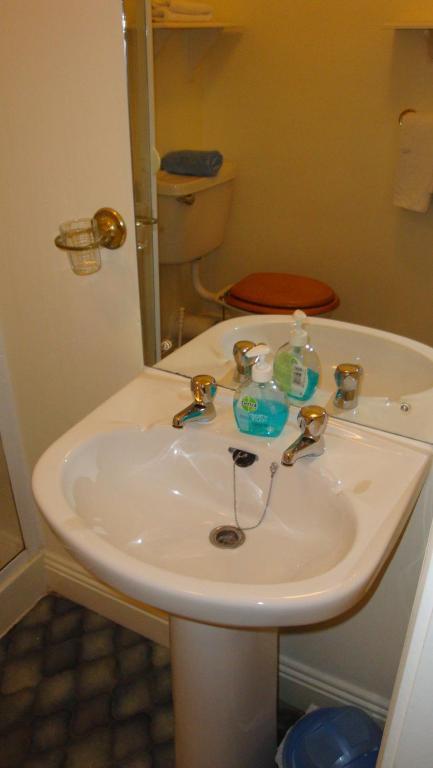 The Blue Door Bed & Breakfast COUNTY WEXFORD Szoba fotó